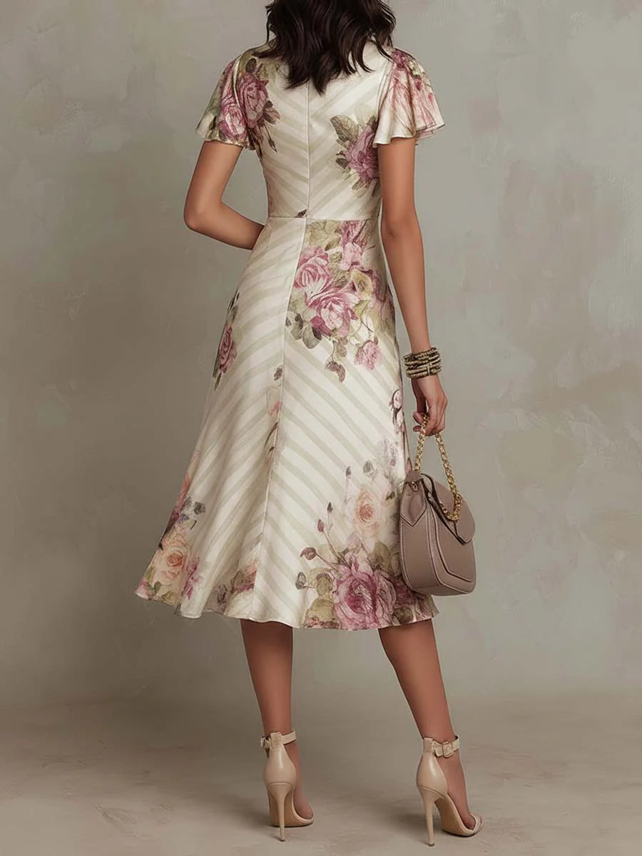 Robe midi en satin floral vintage élégante