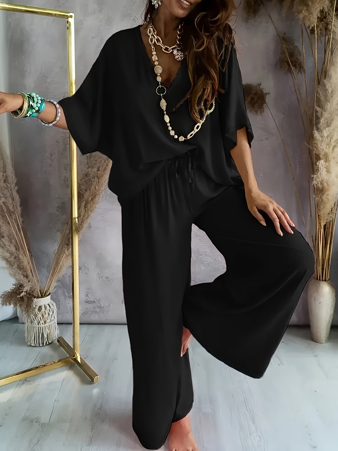 MOREAU LYON | ENSEMBLE CHIC À COL EN V POUR FEMMES