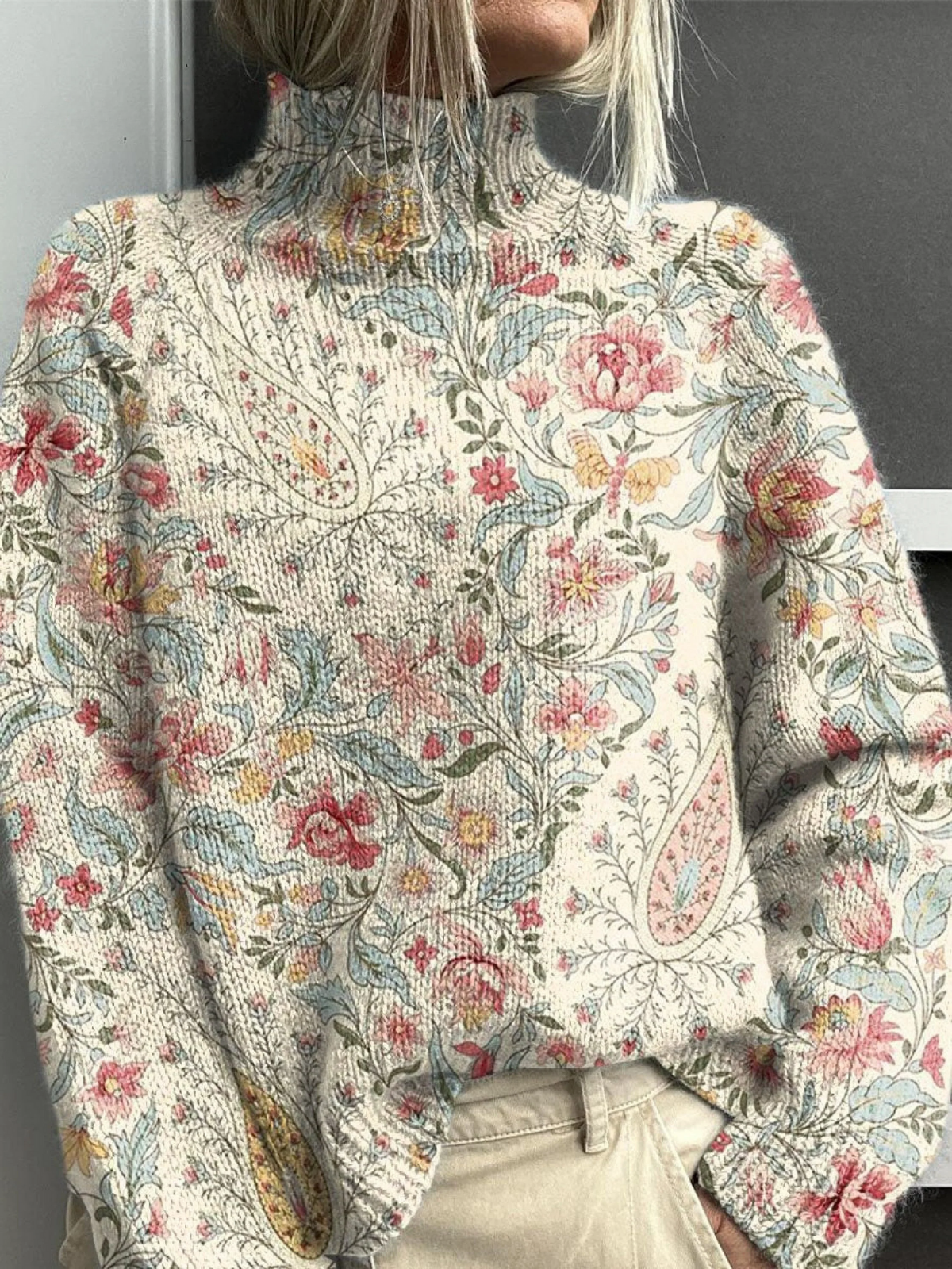 Colette | Pull Col Roulé Floral Vintage