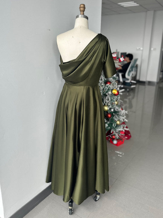 MOREAU LYON | ROBE TRAPÈZE EN SATIN POUR FEMME