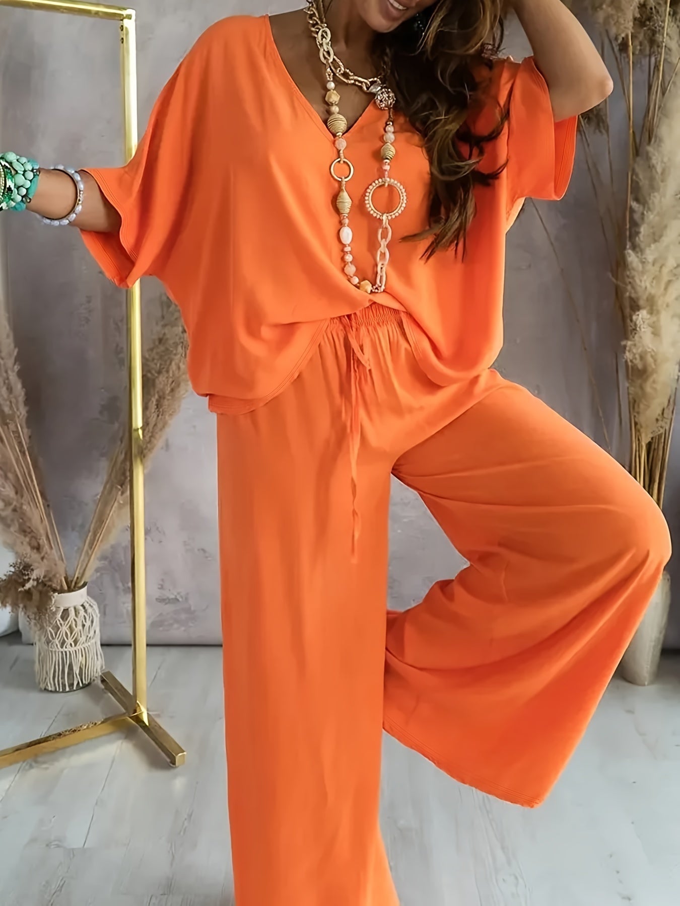 MOREAU LYON | ENSEMBLE CHIC À COL EN V POUR FEMMES