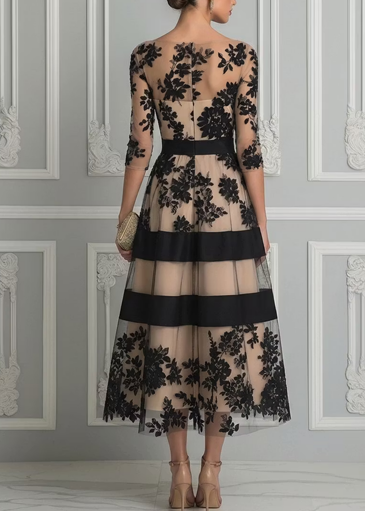 Robe Midi A-Ligne Élégante en Dentelle Noire