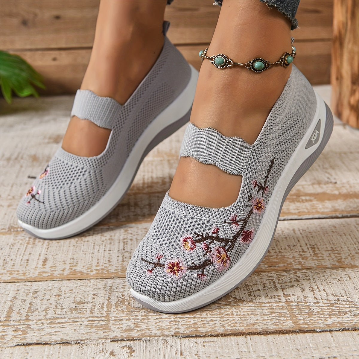 MOREAU LYON | BASKETS FLORALE EMBROIDÉES POUR FEMMES