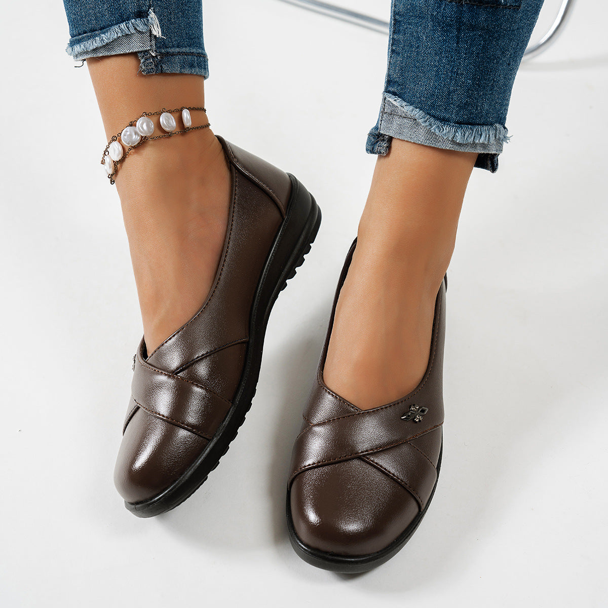MOREAU LYON | CHAUSSURES ERGONOMIQUES DE MARCHE POUR FEMMES