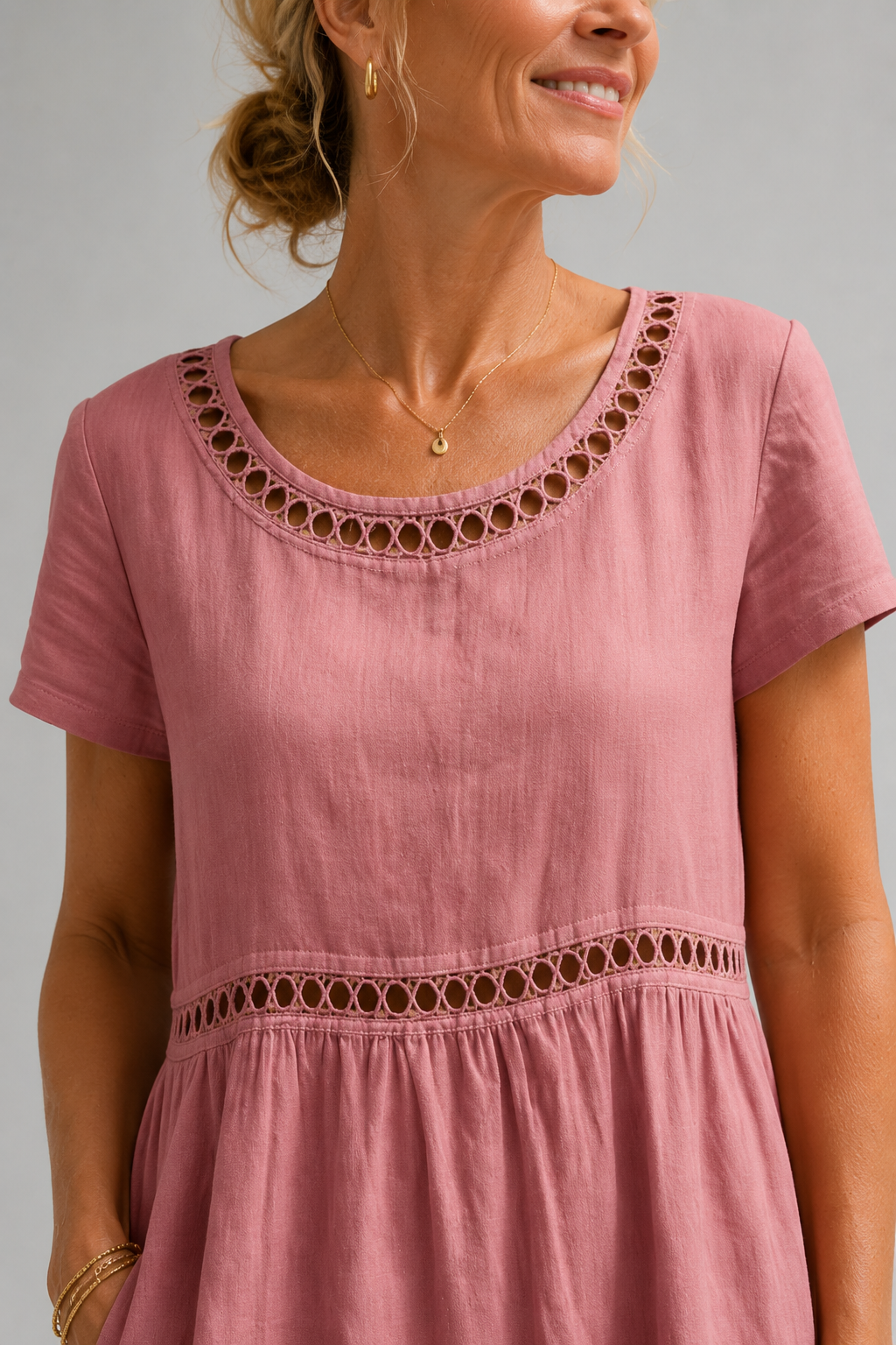 MOREAU LYON | MODERNE ROBE MIDI BRODÉE POUR FEMMES