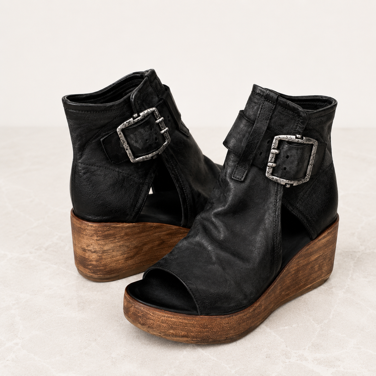 MOREAU LYON | CHIC SANDALES À WEDGE POUR FEMMES