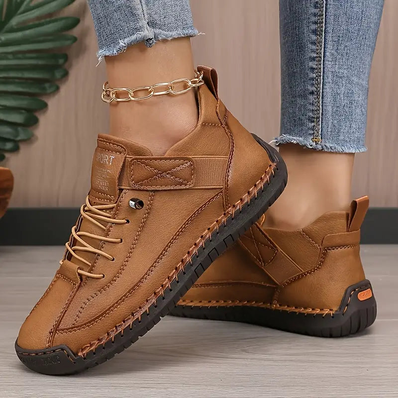 MOREAU LYON | CHAUSSURES DE MARCHE CLASSIQUES POUR FEMME