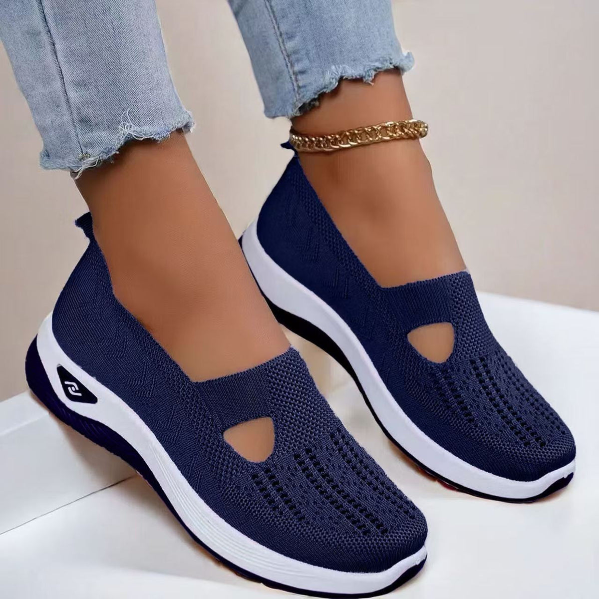 MOREAU LYON | CHAUSSURES DE MARCHE POUR FEMMES