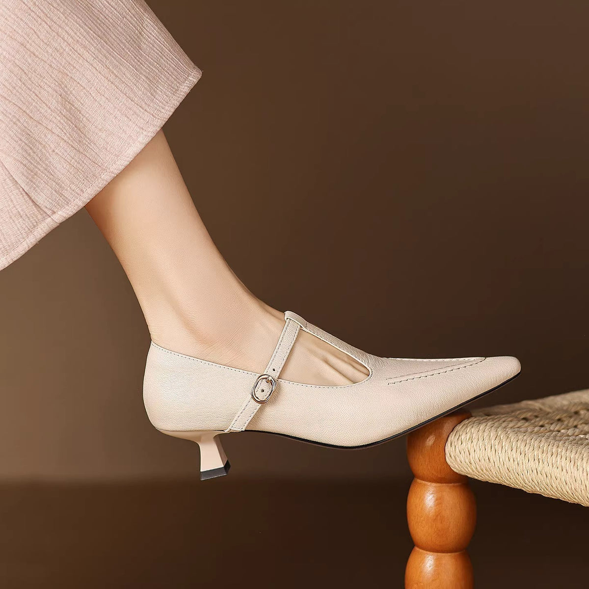 Eliza | Talons T-Strap Pointus