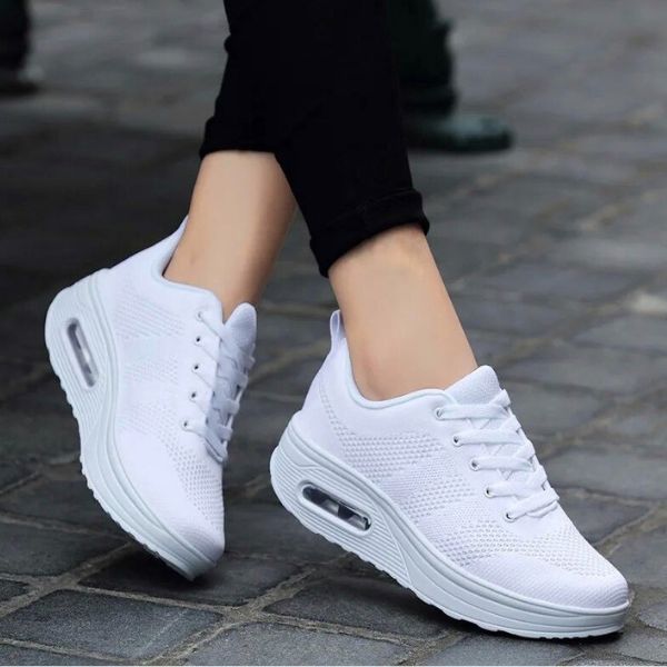 MOREAU LYON | CHAUSSURES DE MARCHE QUOTIDIENNE POUR FEMME