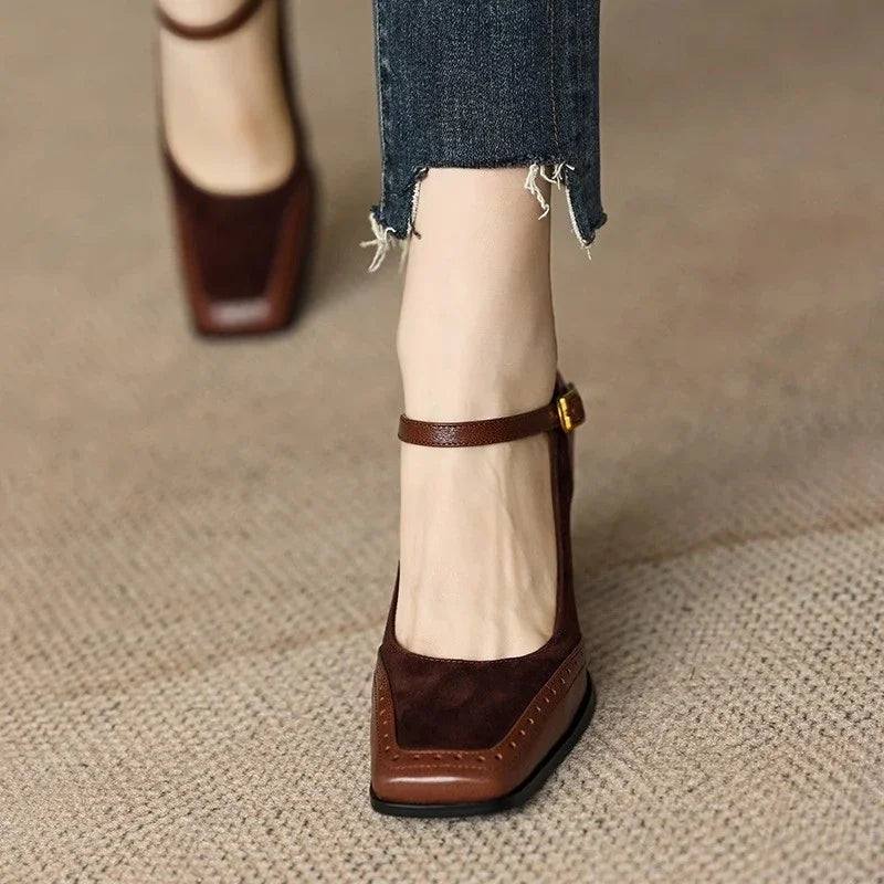 Marguerite | Talons à Boucle Vintage