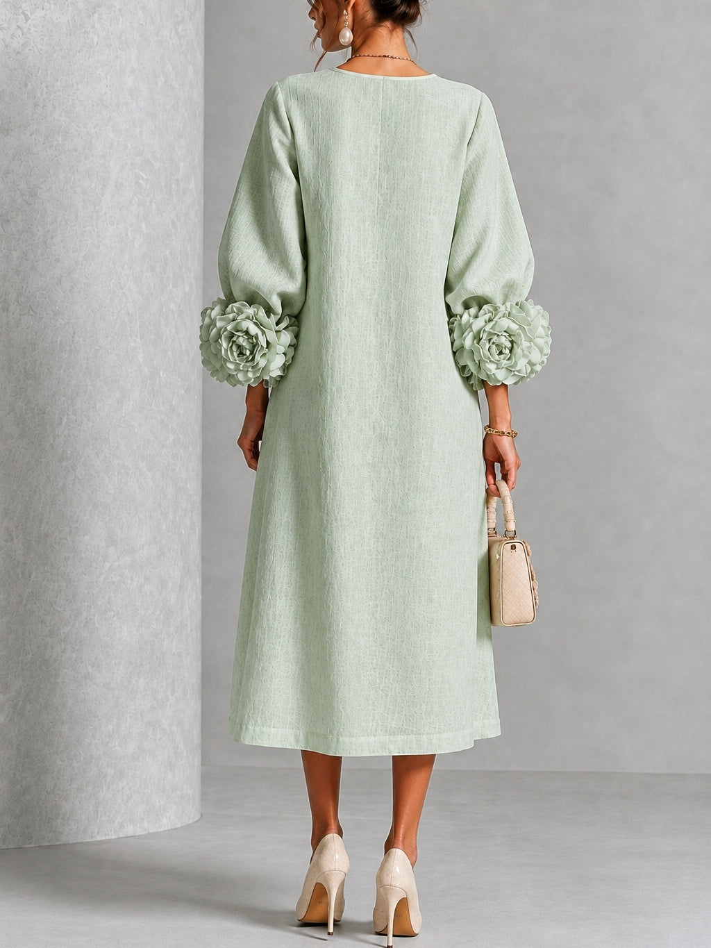 Robe Midi À Boutonnage Sage Mist Avec Manches Fleuries Distinctives