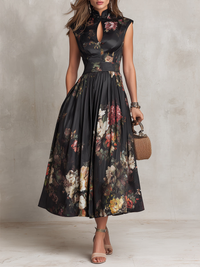 Robe Midi Satinée Plissée à Col Keyhole Noir