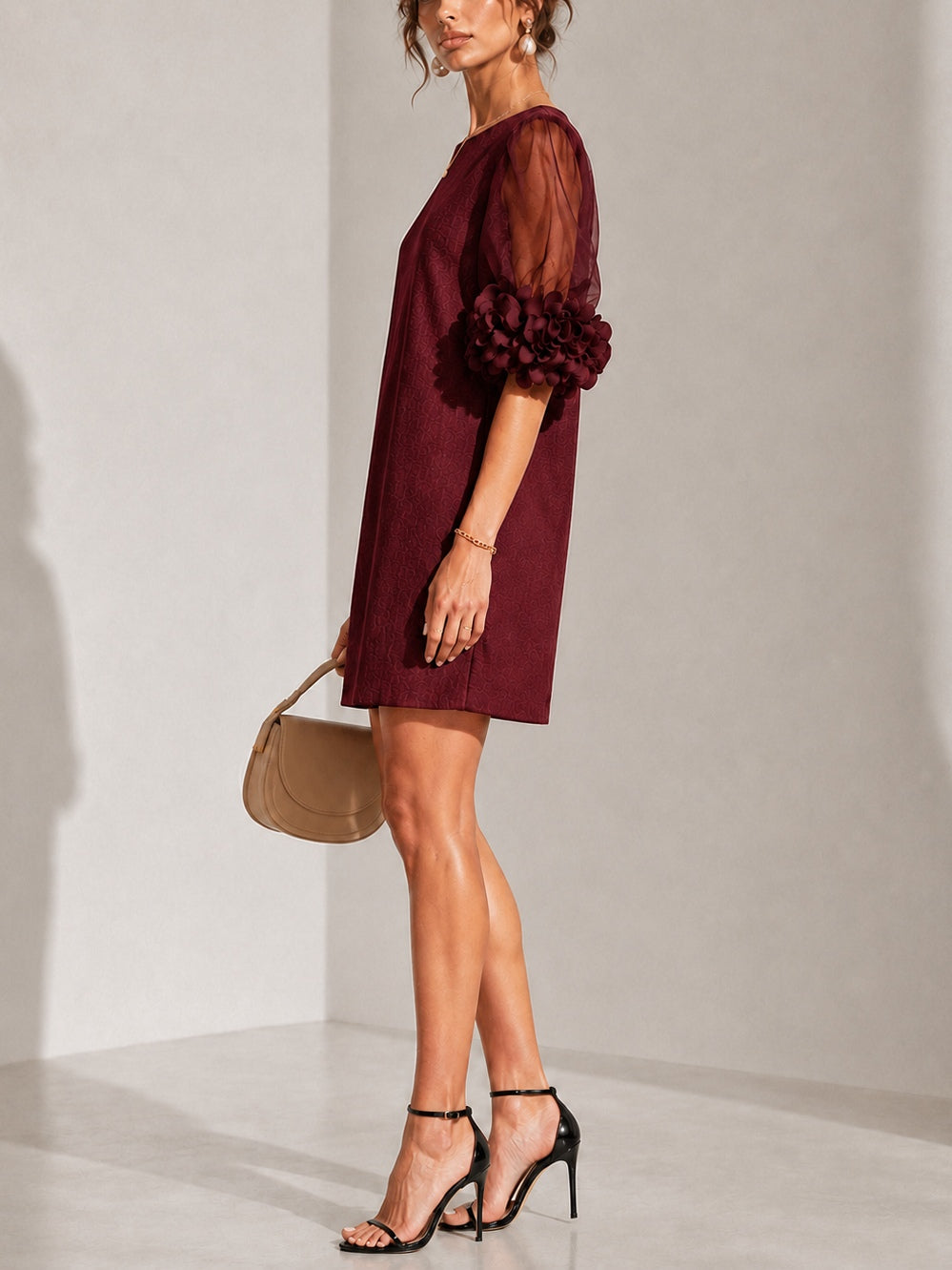 Willa | Robe Mini à Manches Bouffantes et Poignets Floraux