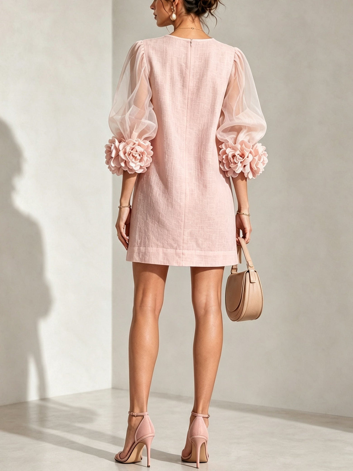 Yvette | Robe Mini à Manches Bouffantes et Poignets Floraux
