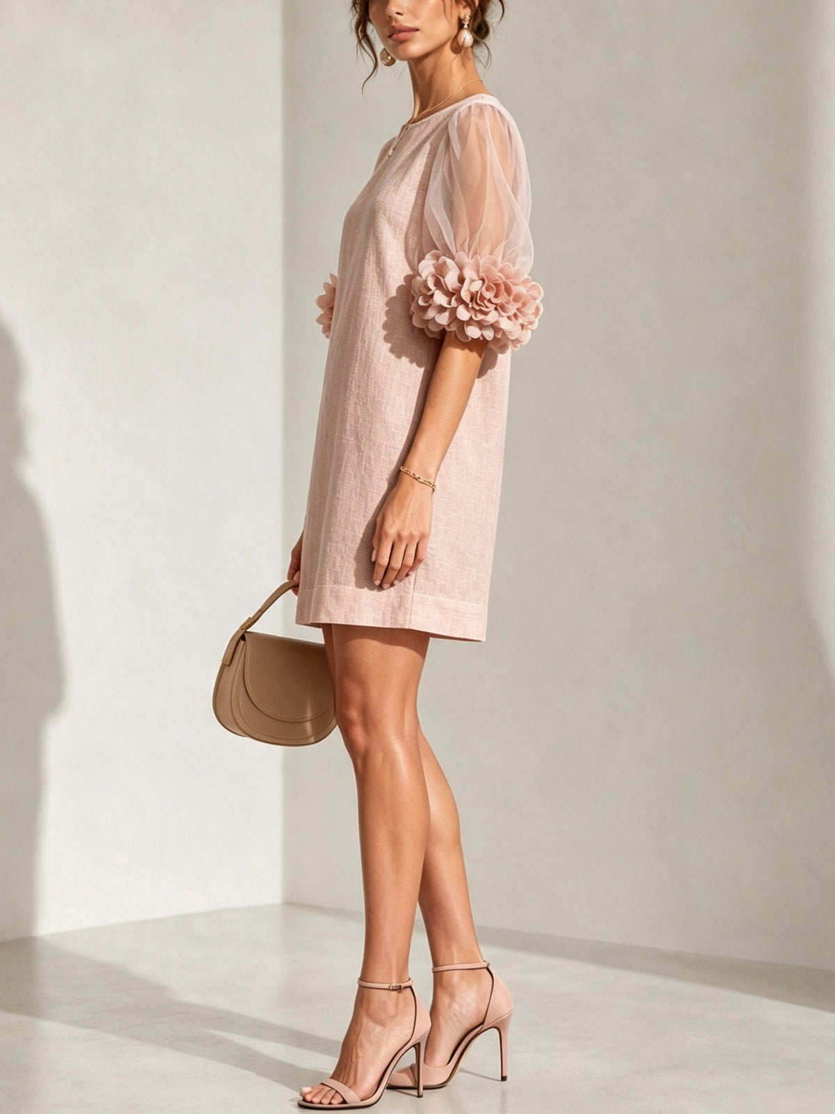 Yvette | Robe Mini à Manches Bouffantes et Poignets Floraux