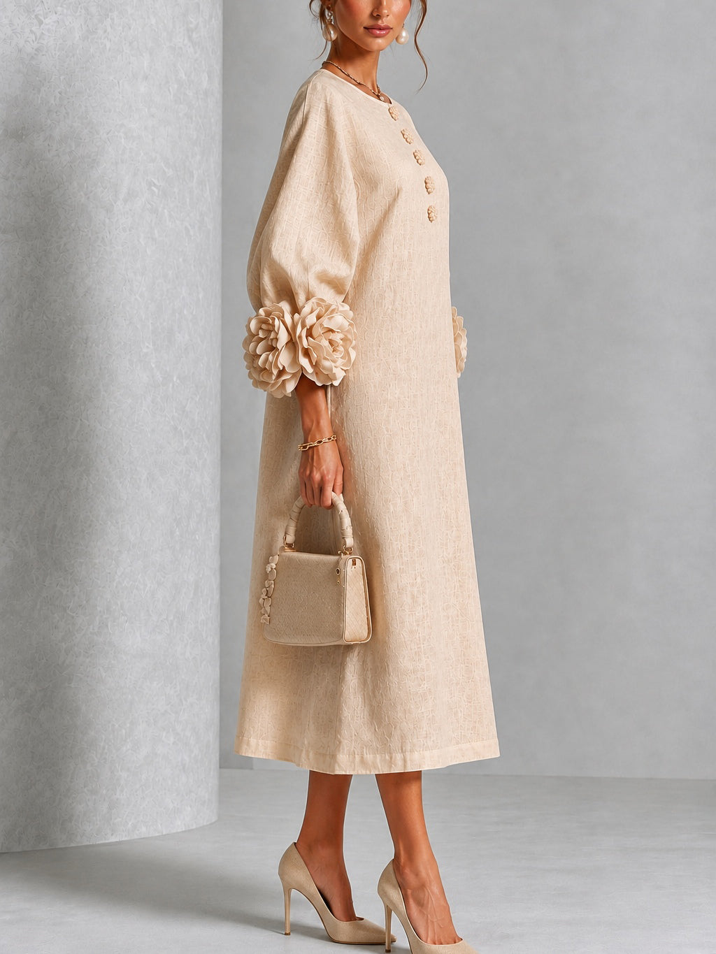 Robe Midi Beige à Fleurs avec Manches Étonnantes