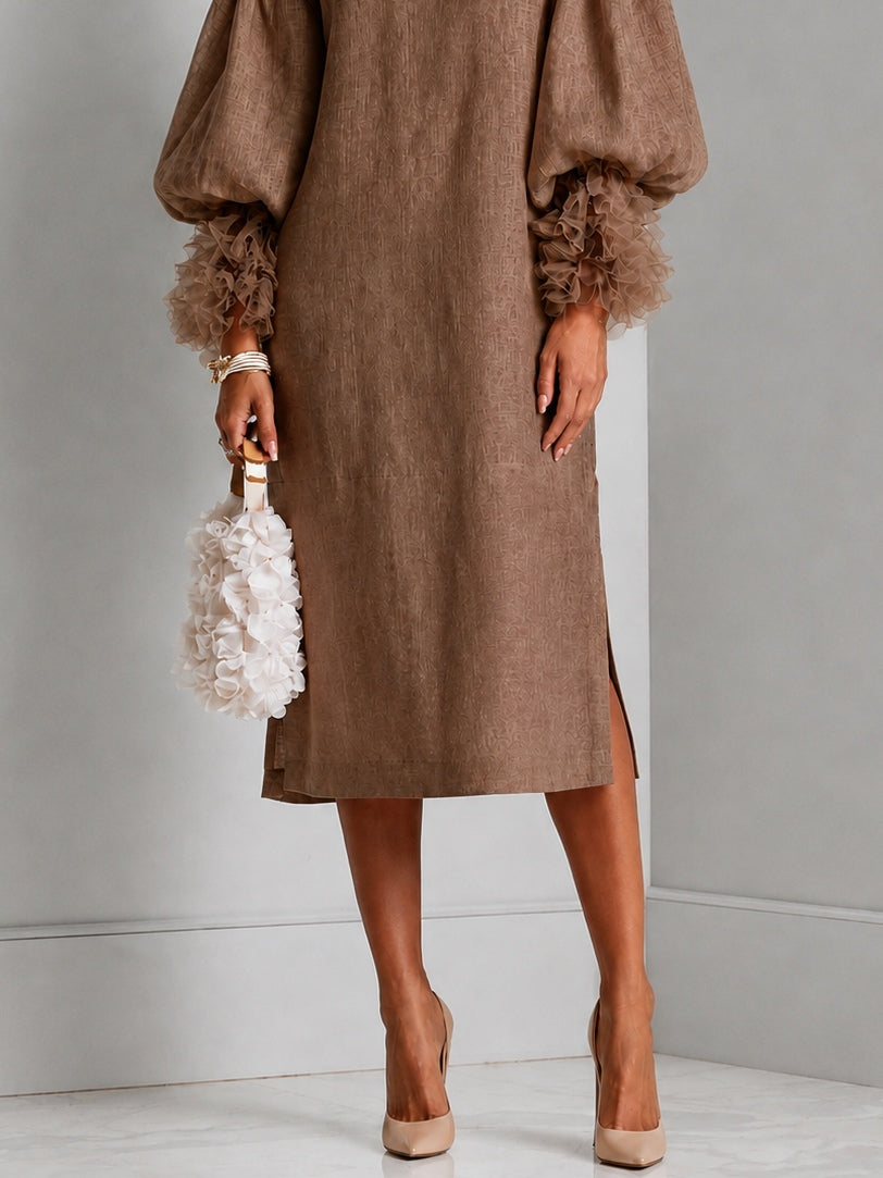 Robe Midi Ajustable Marron avec Cordons à la Taille, Manches Lanternes et Manches Volantes Plissées