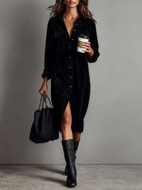 Robe Midi en Velours Côtelé Noir avec Poches Poitrine Doubles et Boutonnage Simple