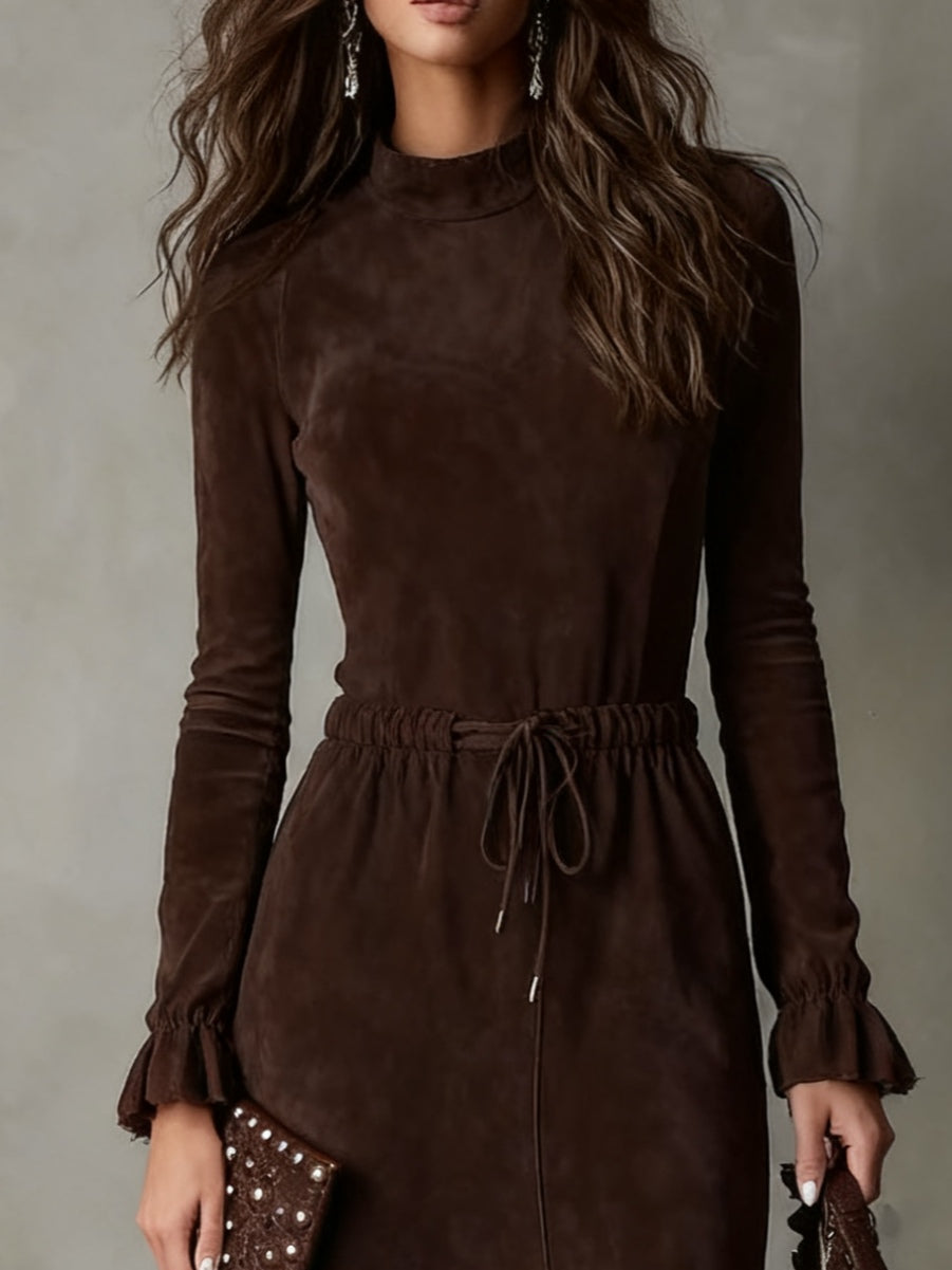 Robe Midi Inégale en Suède Brun Foncé avec Cordon de Serrage Élégante
