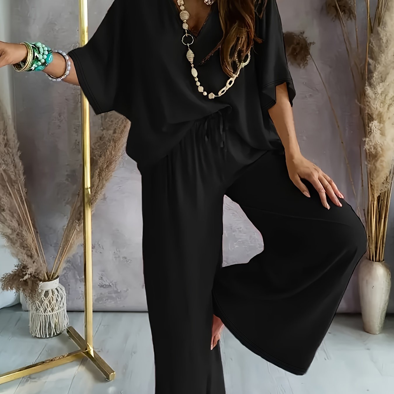 MOREAU LYON | ENSEMBLE CHIC À COL EN V POUR FEMMES