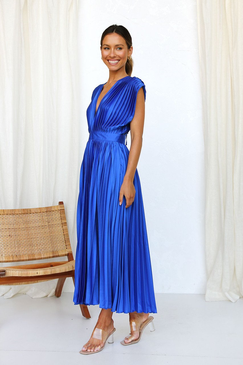 Robe Midi Fluide en Satin Pliée à Col en V Élégante