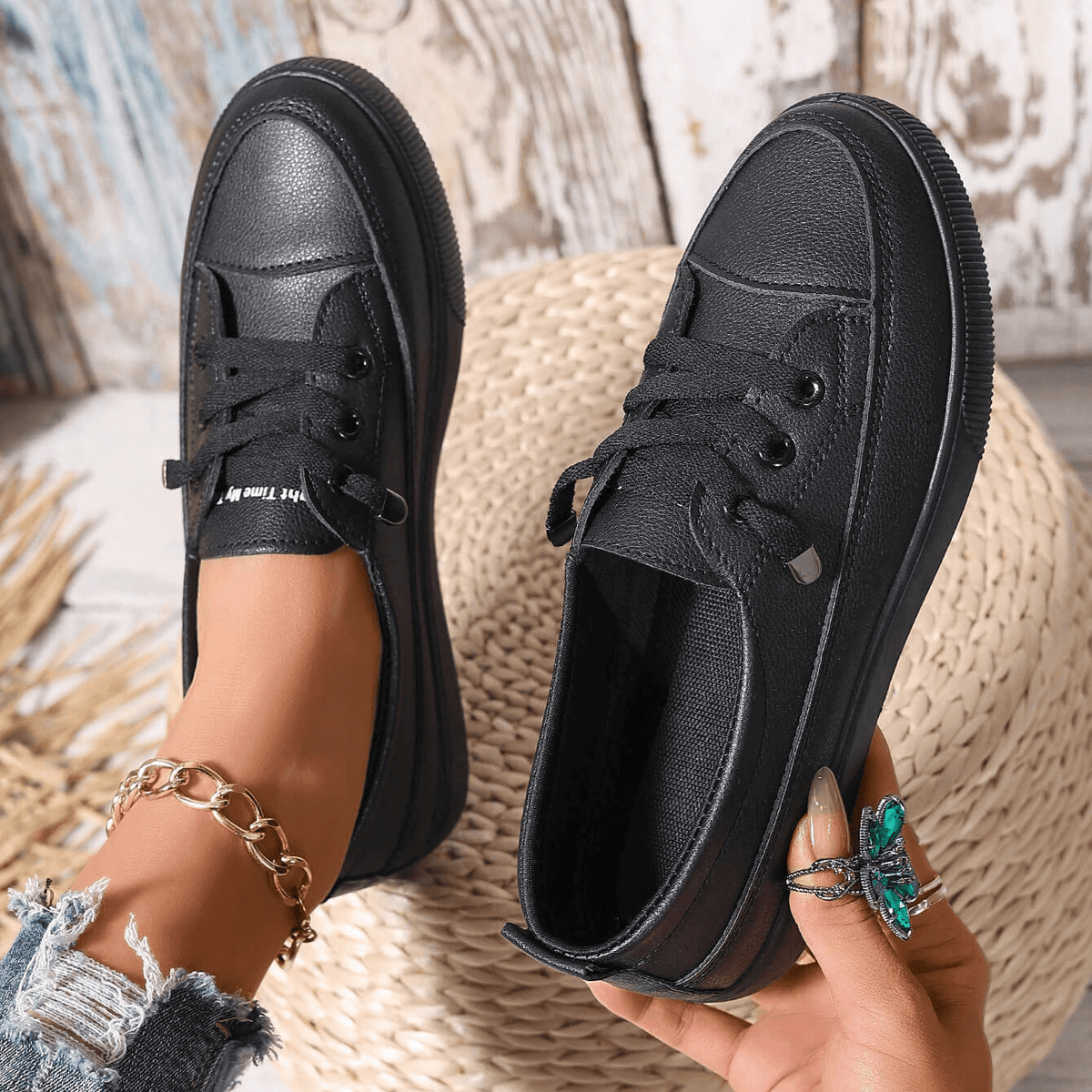 MOREAU LYON | CHAUSSURES CLASSIQUES À LACETS POUR FEMMES