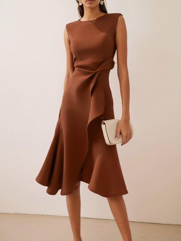 Robe Midi Élegante Sans Manches Rouge avec Torsion à la Taille pour le Jour et la Nuit