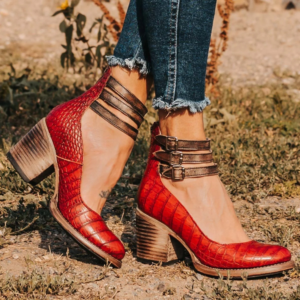 MOREAU LYON | TALONS ÉLÉGANTS POUR FEMMES