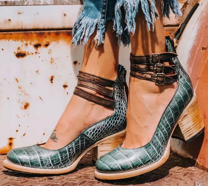 MOREAU LYON | TALONS ÉLÉGANTS POUR FEMMES