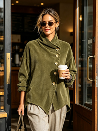 Sylvie – Veste Oversize avec Col Enveloppant et Boutons