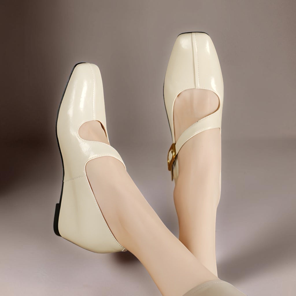 Juin | Ballerines Mary Jane à Boucle