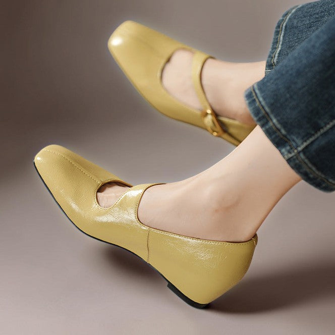 Juin | Ballerines Mary Jane à Boucle